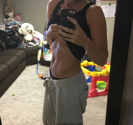 Nacktes geleaktes OnlyFans-Foto von Teresa Scanlan
