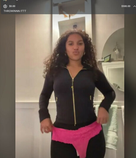 Nacktes geleaktes OnlyFans-Foto von Jordybih