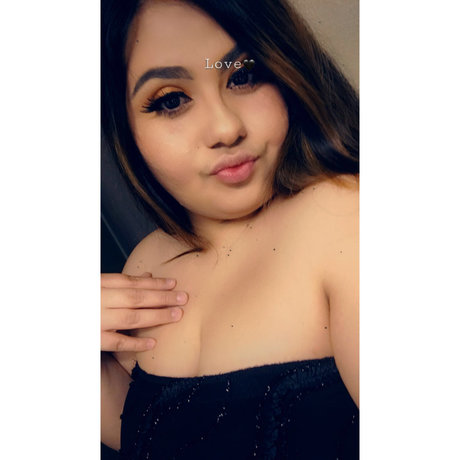 Nacktes geleaktes OnlyFans-Foto von Marie