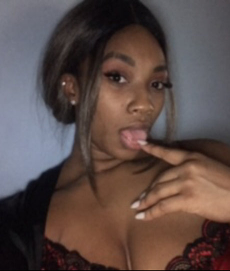 Nacktes geleaktes OnlyFans-Foto von Lamour