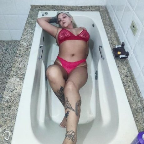 Nacktes geleaktes OnlyFans-Foto von Real