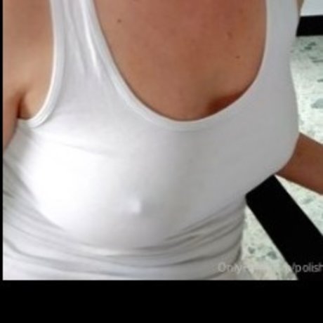 Ladyinred Free  