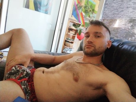 Nacktes geleaktes OnlyFans-Foto von Cedric