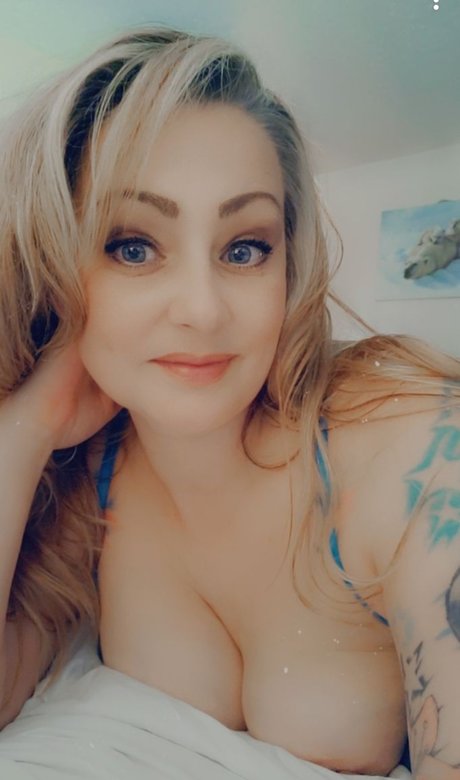 Nacktes geleaktes OnlyFans-Foto von Lacey Rain