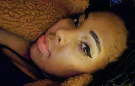 Nacktes geleaktes OnlyFans-Foto von Lacey Hijab