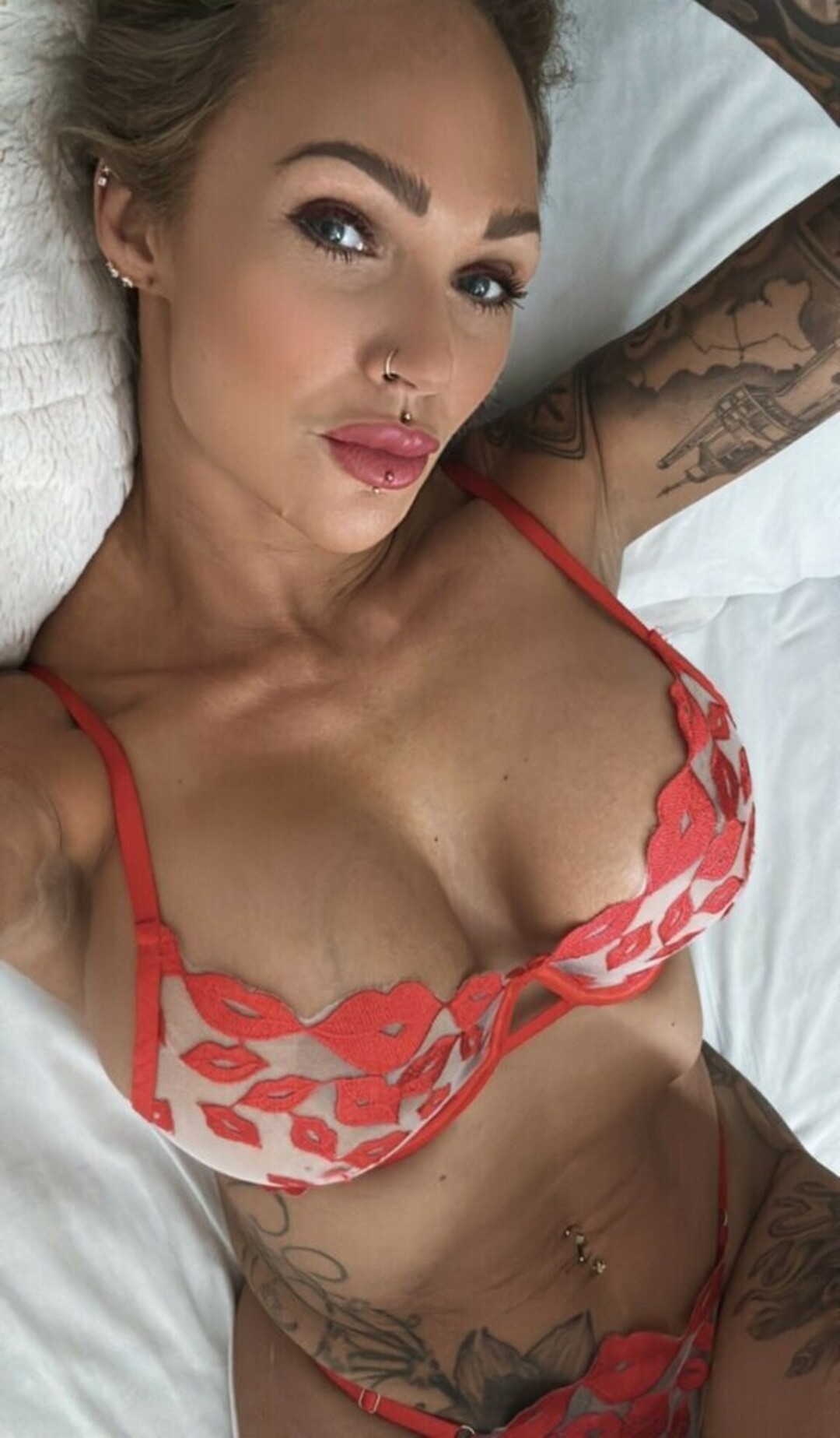 Nacktes geleaktes OnlyFans-Foto von Camilla Jayne #1122