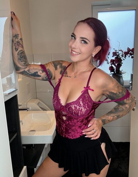 Nina Devil