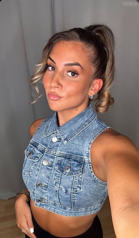 Sarah.anca