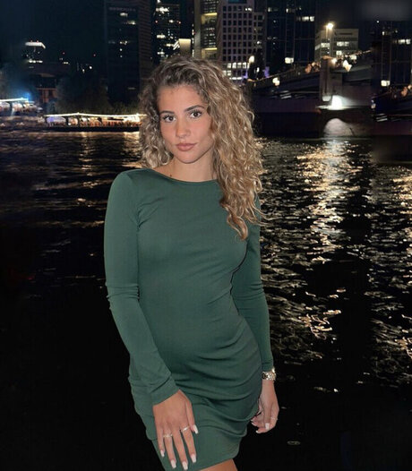 Sarah.anca