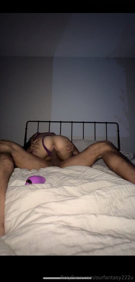 Nacktes geleaktes OnlyFans-Foto von Ourfantasy222u