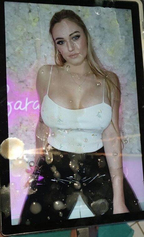 Cum Tributes