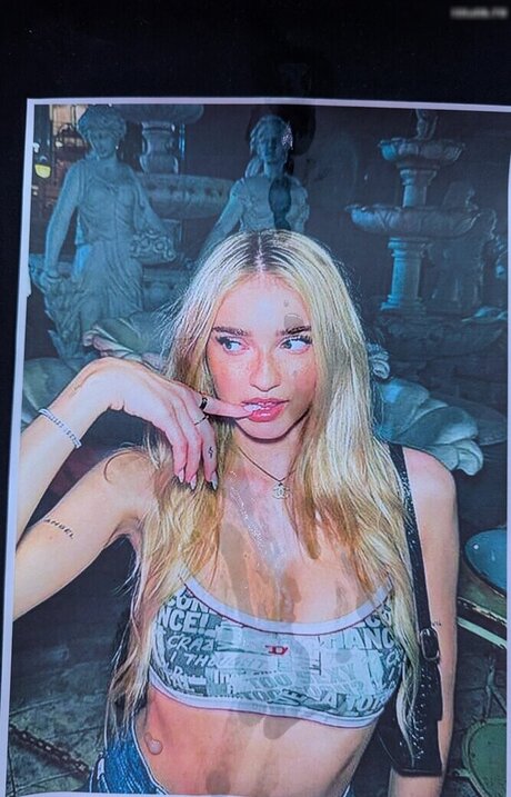 Cum Tributes