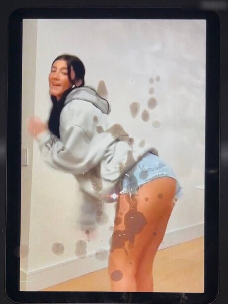 Cum Tributes