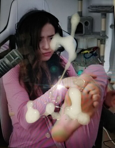 Cum Tributes