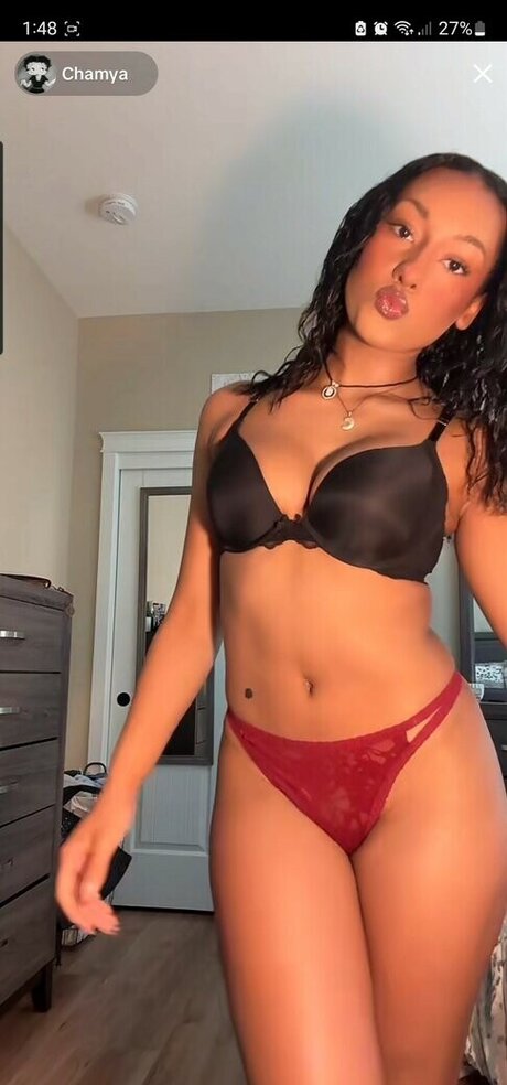 Nacktes geleaktes OnlyFans-Foto von Chamya Johnson