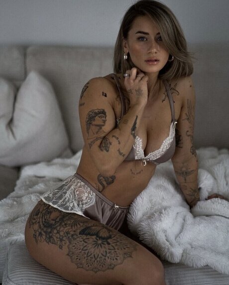Lenaajoy