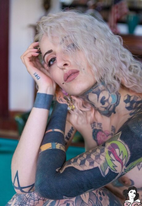 Gladycesuicide