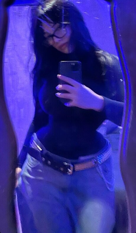 Nacktes geleaktes OnlyFans-Foto von Niixiii
