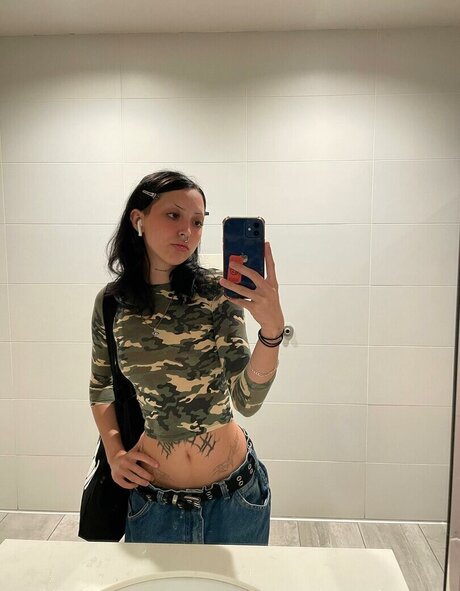Wuvmia