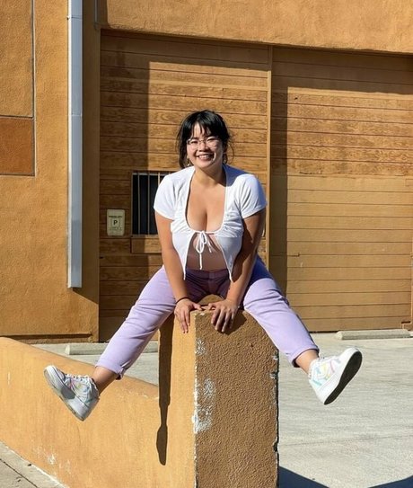 Nacktes geleaktes OnlyFans-Foto von Smosh Girls