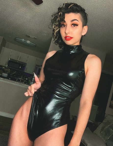 Nacktes geleaktes OnlyFans-Foto von Sailortabbycat