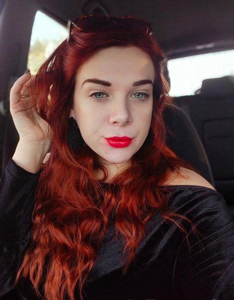 Nacktes geleaktes OnlyFans-Foto von Uk Milky Mummy