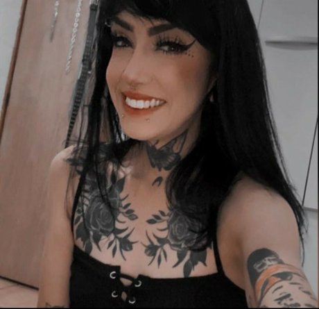Nacktes geleaktes OnlyFans-Foto von Lauratavora