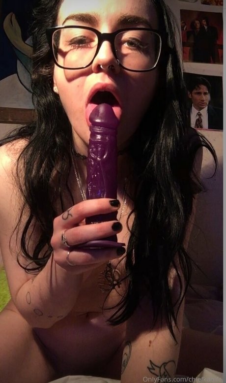 Nacktes geleaktes OnlyFans-Foto von Chiefkaoife