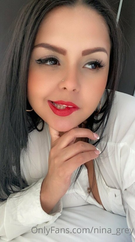 Nacktes geleaktes OnlyFans-Foto von Ninagrey