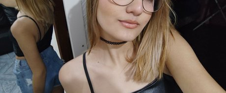 Nacktes geleaktes OnlyFans-Foto von Ggatinhameow