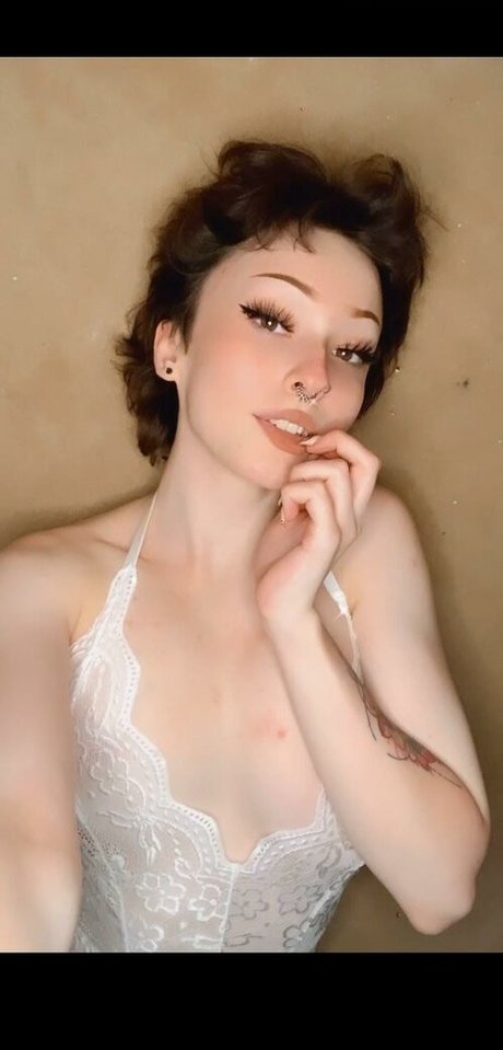 Nacktes geleaktes OnlyFans-Foto von Imrenna