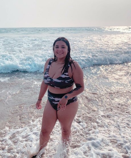 Nacktes geleaktes OnlyFans-Foto von Ehliysiah