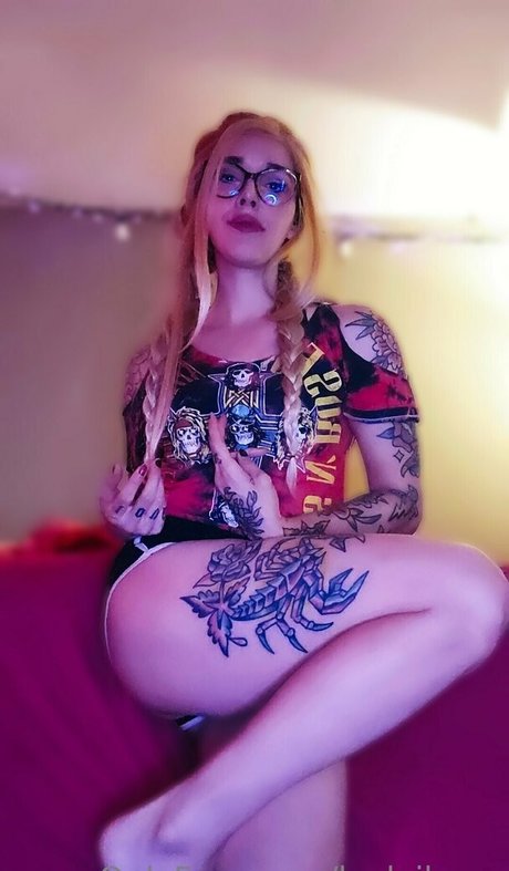 Nacktes geleaktes OnlyFans-Foto von Laylajkane