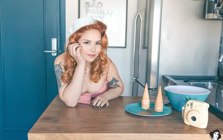 Nacktes geleaktes OnlyFans-Foto von Kinka Suicide
