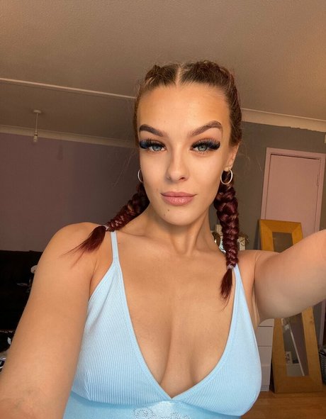 Nacktes geleaktes OnlyFans-Foto von Shannon Moore