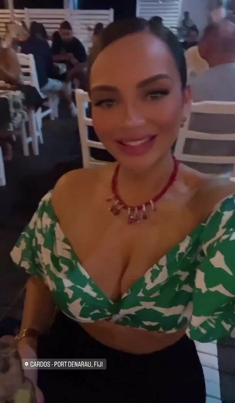 Nacktes geleaktes OnlyFans-Foto von Karina Atavenitia