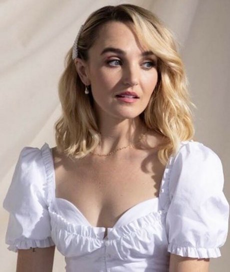 Chloe Fineman