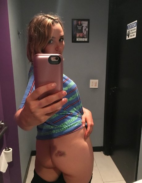 Chloe Fineman