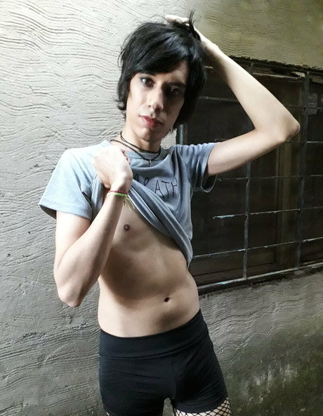 Nacktes geleaktes OnlyFans-Foto von Freegeekboy