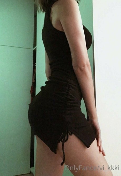 Nacktes geleaktes OnlyFans-Foto von Vikkkess