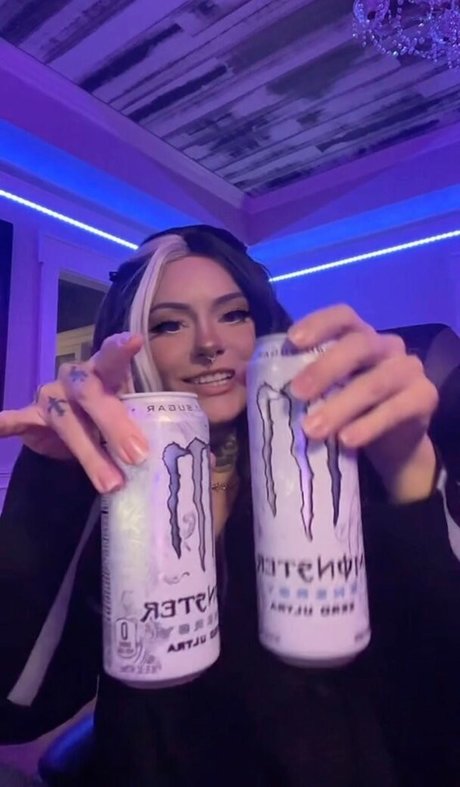 Yourfavlittledemon