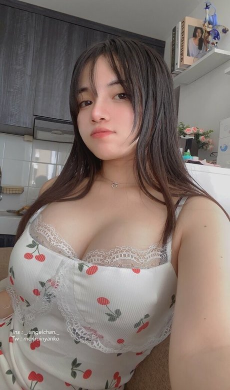 Nacktes geleaktes OnlyFans-Foto von Angel Chan