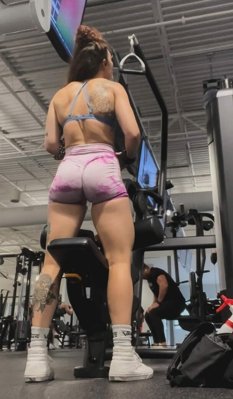 Nicki Bocker