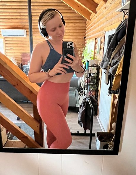 Nacktes geleaktes OnlyFans-Foto von Brook Does Brook