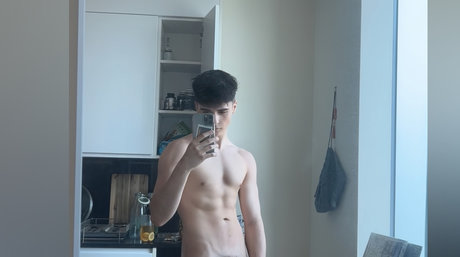 Nacktes geleaktes OnlyFans-Foto von Liam Woods