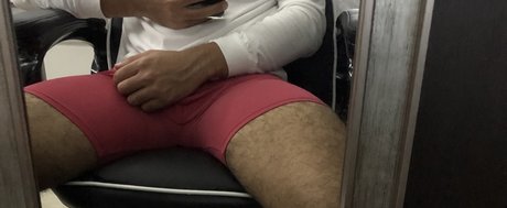 Nacktes geleaktes OnlyFans-Foto von Liam