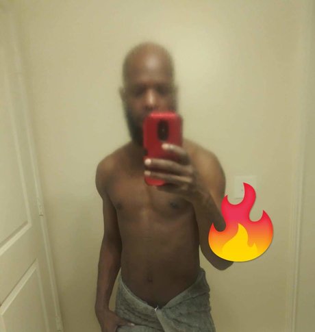 Nacktes geleaktes OnlyFans-Foto von Lewdaboss