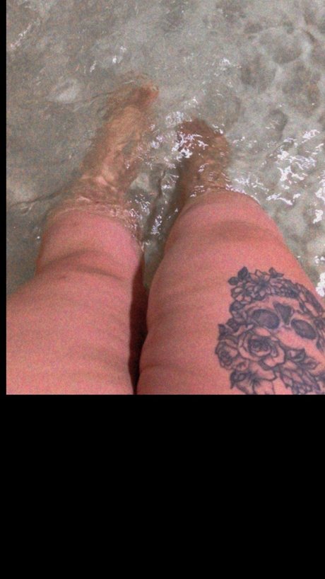 Nacktes geleaktes OnlyFans-Foto von Curvy Lk