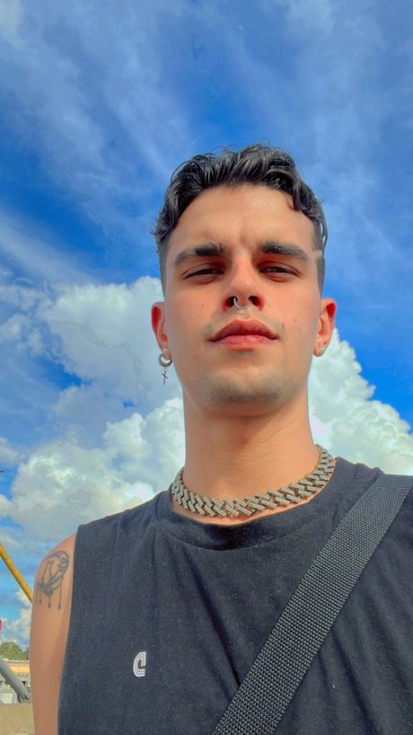 Nacktes geleaktes OnlyFans-Foto von Leonardotae