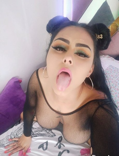 Nacktes geleaktes OnlyFans-Foto von La Paisita 